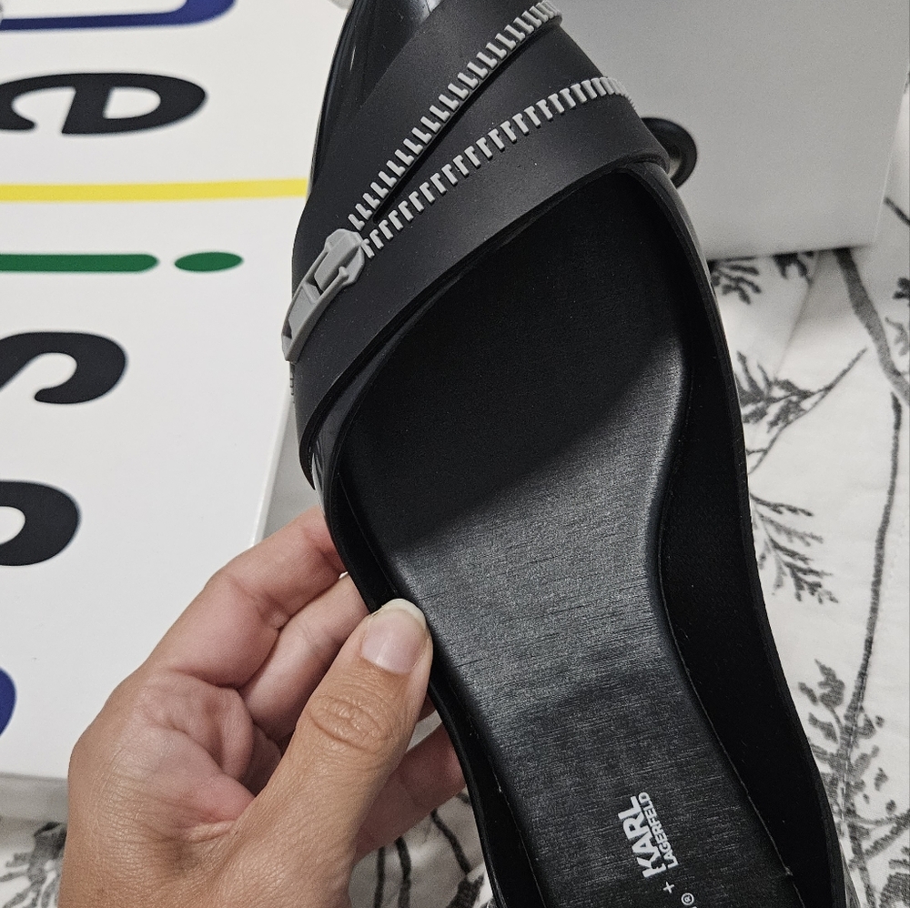 Melissa Shoes - Picture 4 of 5